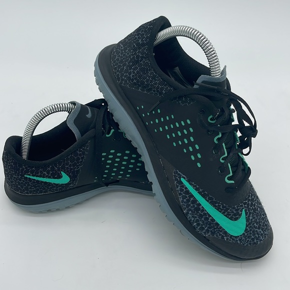 Nike FS Lite Run 2 704881-004 Black Running Shoes Sneakers Women’s Size 8.5 - Picture 1 of 8